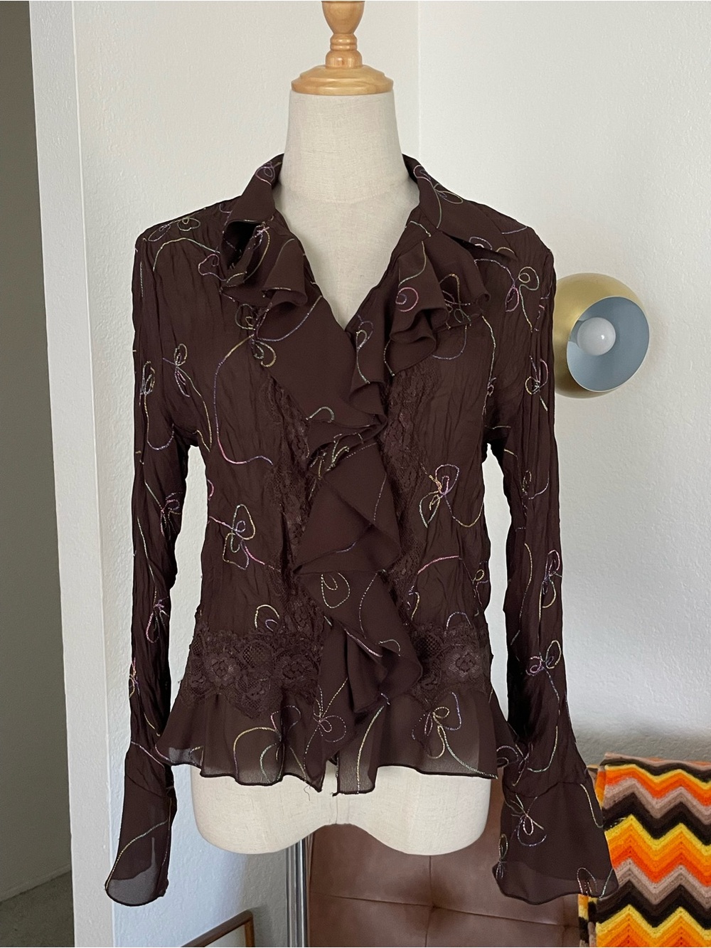 Y2K 1990s S.L.B. Petite Fairy Boho Ruffle Lace Trim Crinkle Swirl Long Sleeve